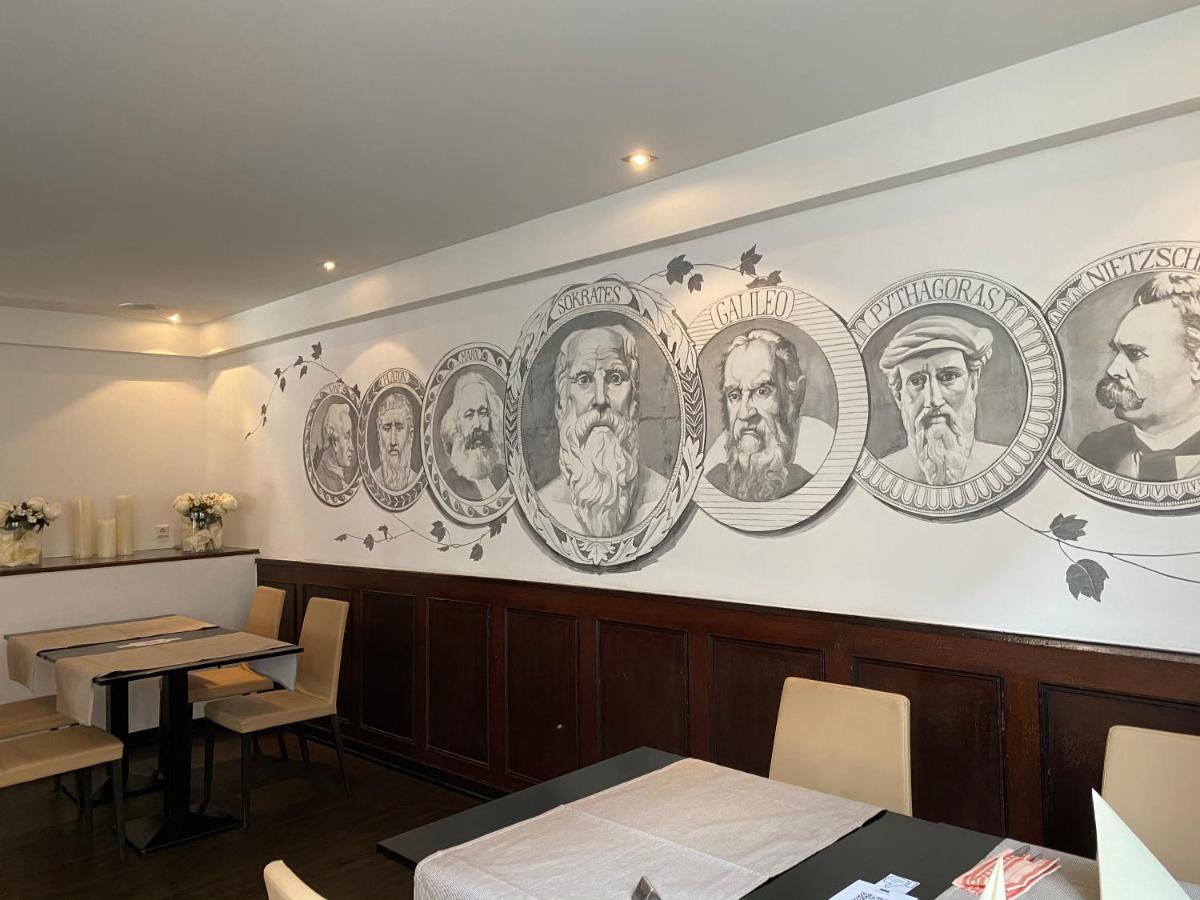 Hotel Loewen Лар Экстерьер фото