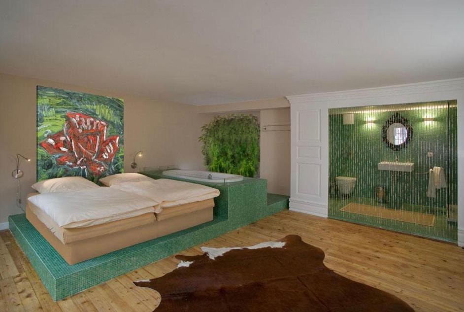 Hotel Loewen Лар Экстерьер фото