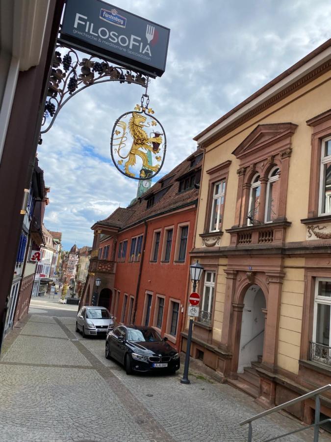 Hotel Loewen Лар Экстерьер фото
